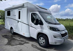 Location camping car dethleffs