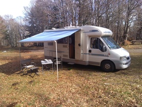 Location camping car adria