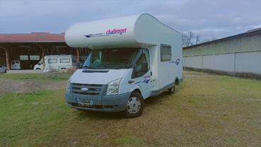 Location camping car challenger