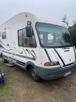 Location camping car adria