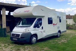 Location camping car challenger
