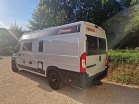 Location camping car challenger