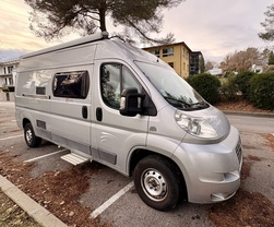 Location camping car challenger
