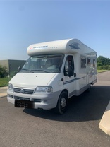 Location camping car adria