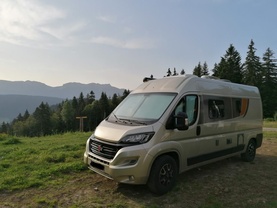 Location camping car burstner