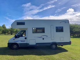 Location camping car challenger