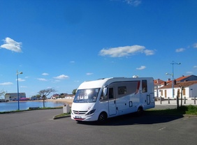 Location camping car burstner