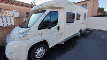Location camping car challenger