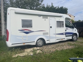 Location camping car challenger