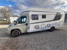 Location camping car burstner
