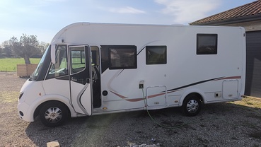 Location camping car challenger