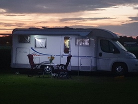 Location camping car adria