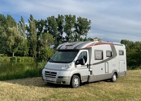 Location camping car burstner