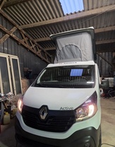 Location camping car adria