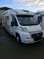 Location camping car adria