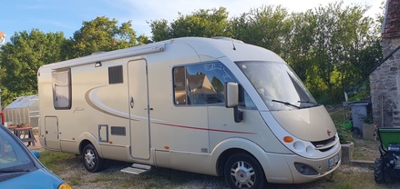 Location camping car burstner