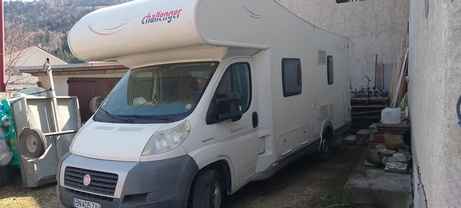 Location camping car challenger