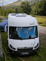 Location camping car pilote