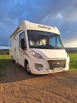 Location camping car challenger