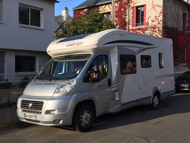 Location camping car challenger