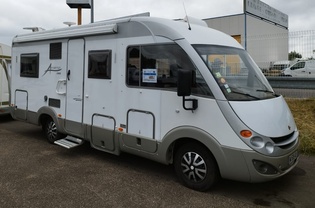 Location camping car burstner
