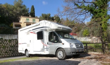 Location camping car challenger