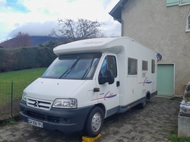 Location camping car challenger