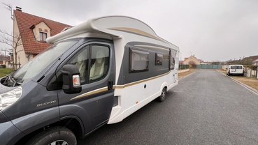 Location camping car burstner