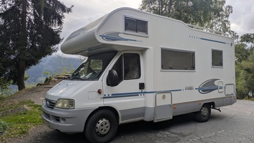 Location camping car adria