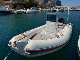 Location bateau a moteur
