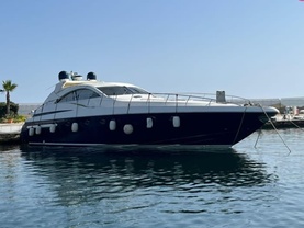 Location yacht