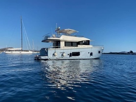 Location yacht
