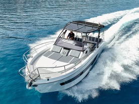 Location yacht