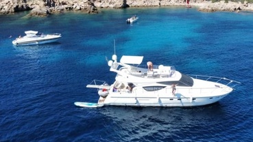 Location yacht
