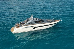 Location yacht