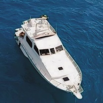 Location yacht