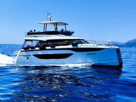 Location yacht