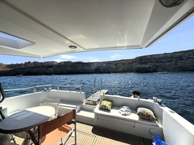 Location yacht