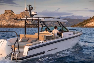 Location yacht