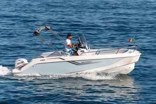 Location bateau a moteur