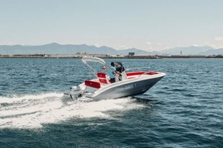 Location bateau a moteur