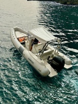 Location bateau a moteur