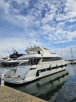 Location yacht