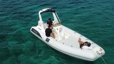 Location bateau a moteur