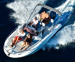 Location bateau a moteur