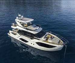 Location yacht