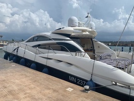 Location yacht