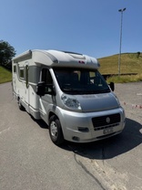 Location camping car adria