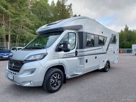 Location camping car adria