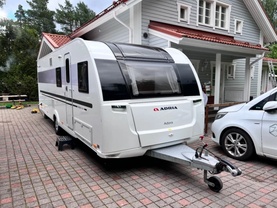 Location camping car adria
